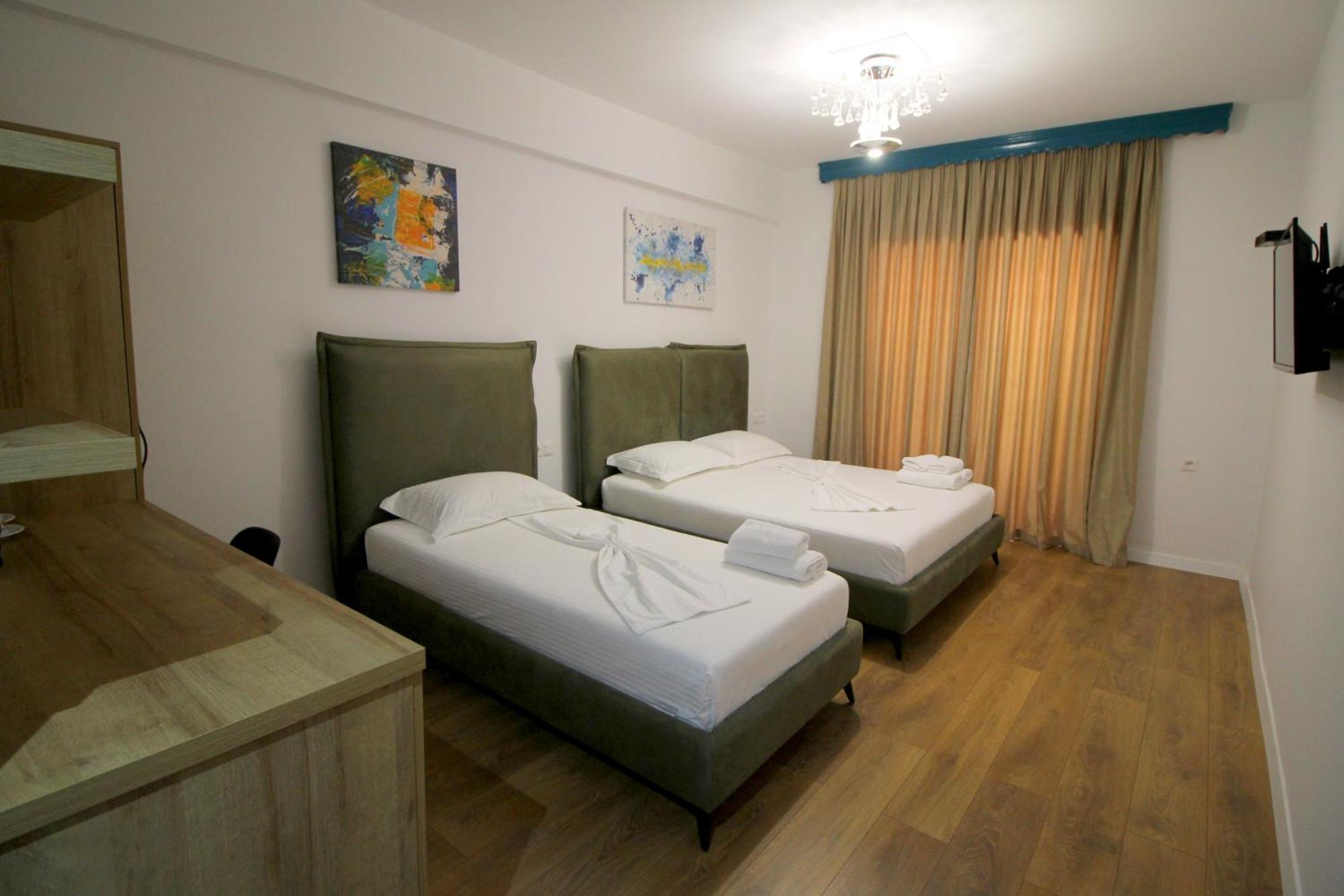 Ortus Rooms Sarandë Exterior foto