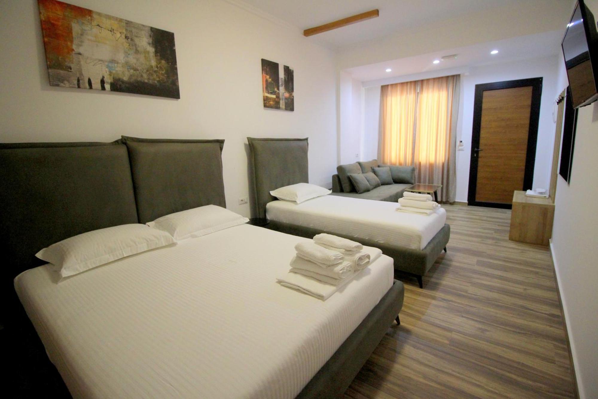 Ortus Rooms Sarandë Exterior foto